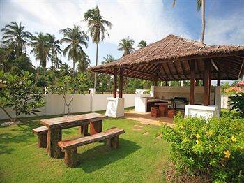 The Gardens Bangrak Beach Exterior foto